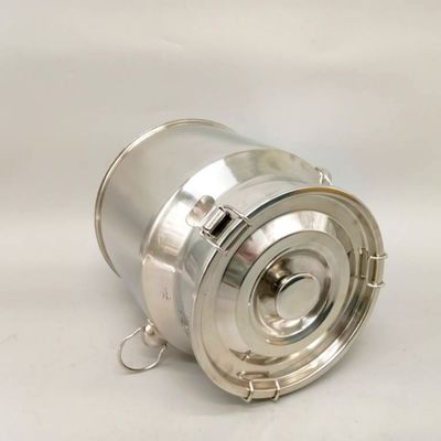 ふたの農場のミルクの貯蔵を用いる家の9L SS醸造の貯蔵のバレル