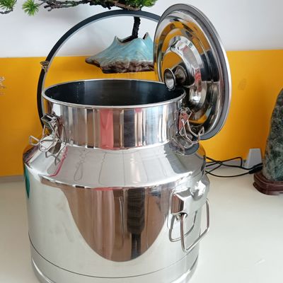 厚くされた20Lはステンレス鋼のミルクの缶の食品等級SUS304のミルクの貯蔵を密封した